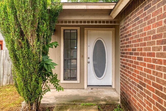 Building Photo - 9206 Kempler Dr