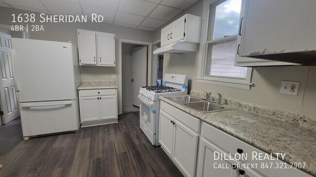 Foto del edificio - 1638 Sheridan Rd