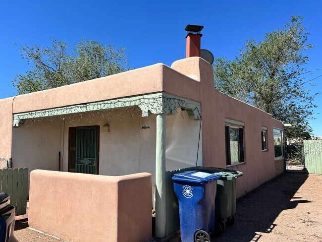 Foto del edificio - Location, Location