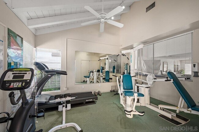 Foto del edificio - Completely Remodeled 3br Townhome in UTC