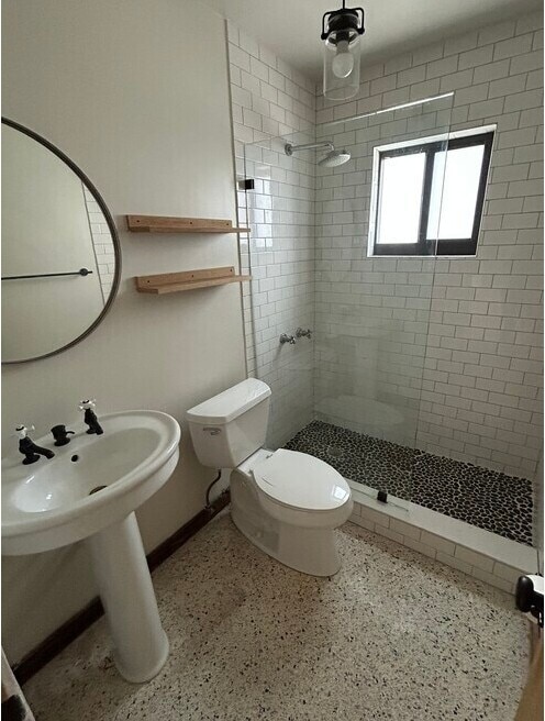 Foto del edificio - 910 SW 4th Ave