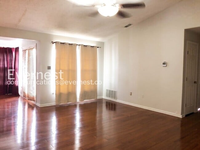 Building Photo - 9351 Kempton Manor Ct