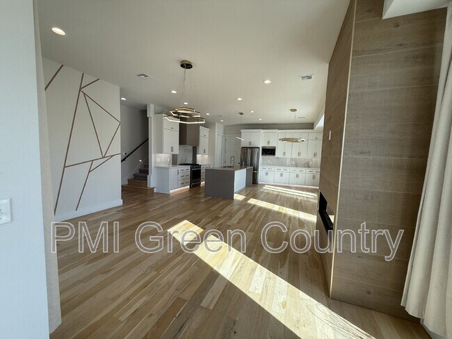 Foto del edificio - 134 E Elgin St