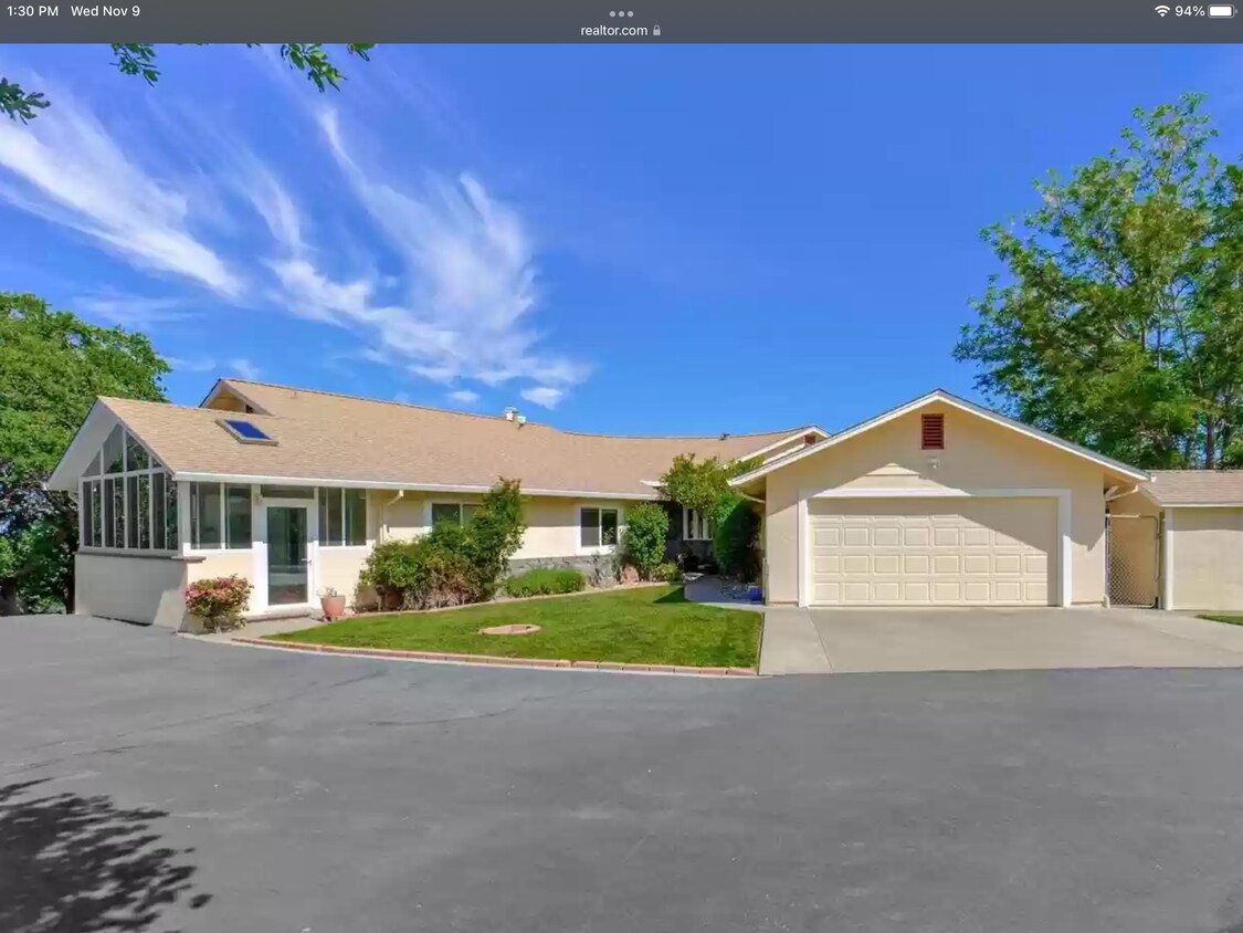 Primary Photo - 8725 Quail Canyon Rd