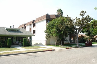 Building Photo - 1000 Orange Grove Ave