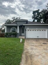 Building Photo - 2811 S 63rd St