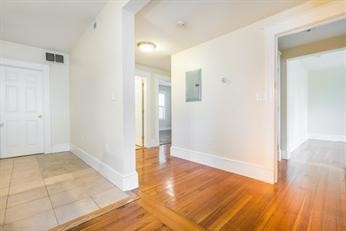 Building Photo - 373 Centre St