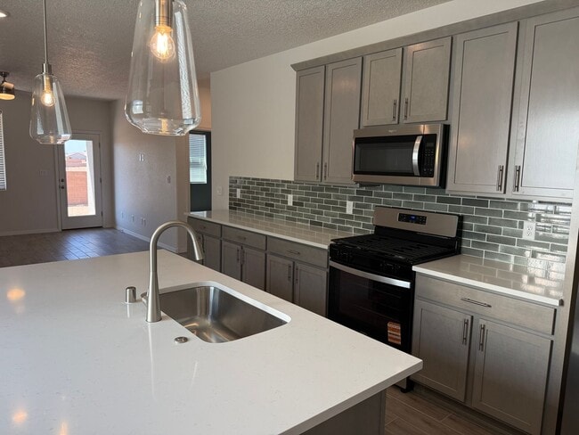 Building Photo - 2473 Eglisfield Lp