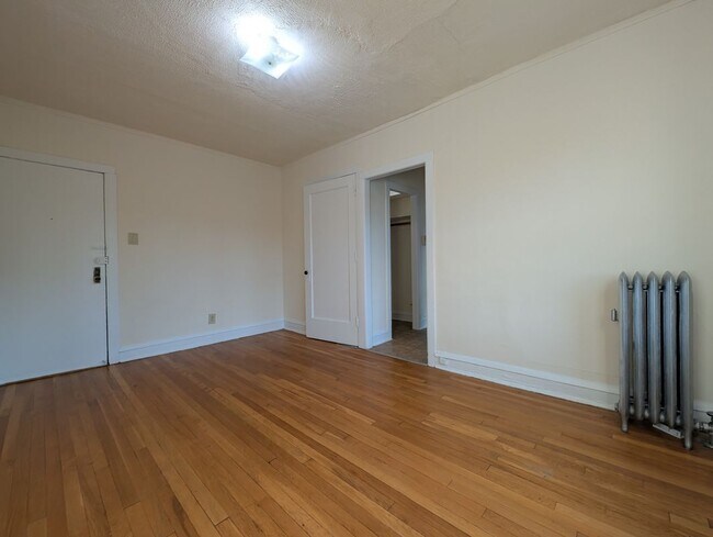 Foto del edificio - 2700 N Spaulding Ave