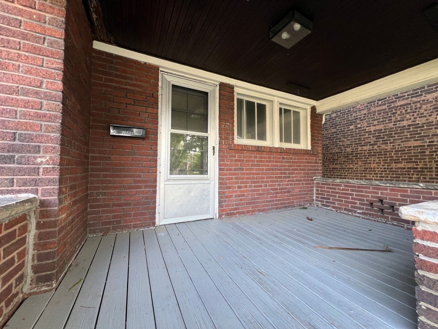 16820 Madison Ave Lakewood, OH 44107 – photo 3