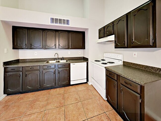 Building Photo - No App Fee.