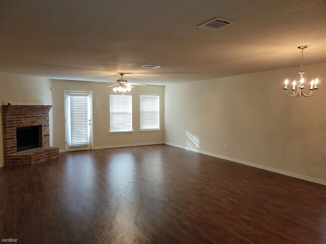 Foto del edificio - 4 br, 2 bath House - 1934 Mosley Drive