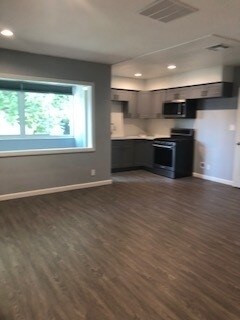 Building Photo - 1011 W Olive Ave
