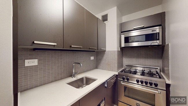 Foto del edificio - 222 E 39th St