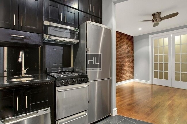 Building Photo - East 28th Street