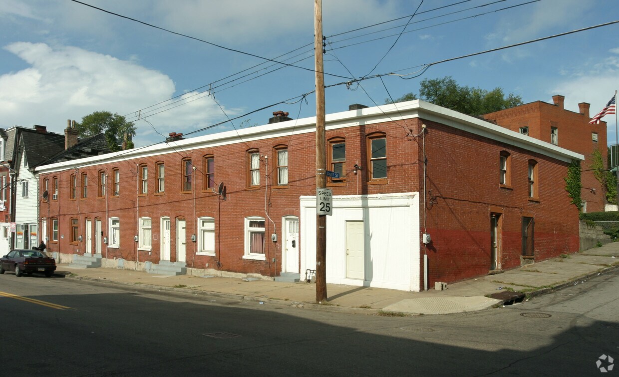Primary Photo - 2413-2423 Wylie Ave