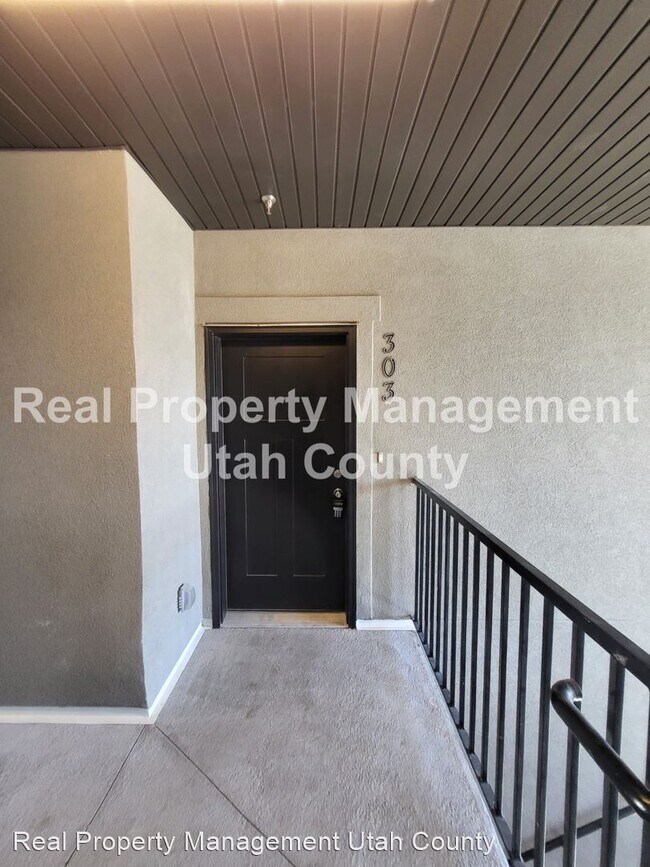 Building Photo - 3 br, 2 bath House - 3372 W 1910 N #L303