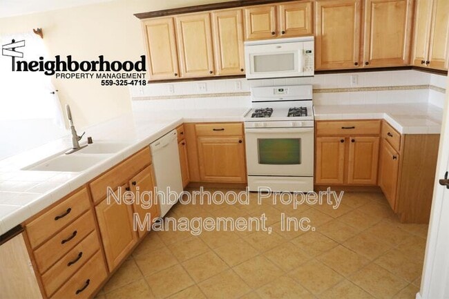 Foto del edificio - 763 S McArthur Ave