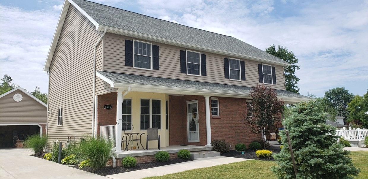 4615 Brompton Dr, Buffalo, NY 14219 Townhome Rentals in Buffalo NY