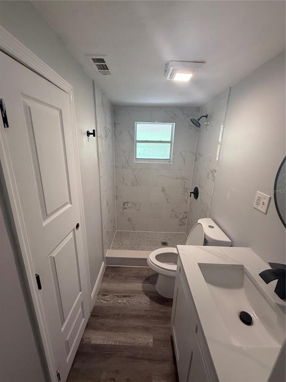 Foto del edificio - 9029 Maiden Ln