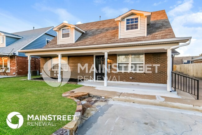 Building Photo - 3025 SW 61st St