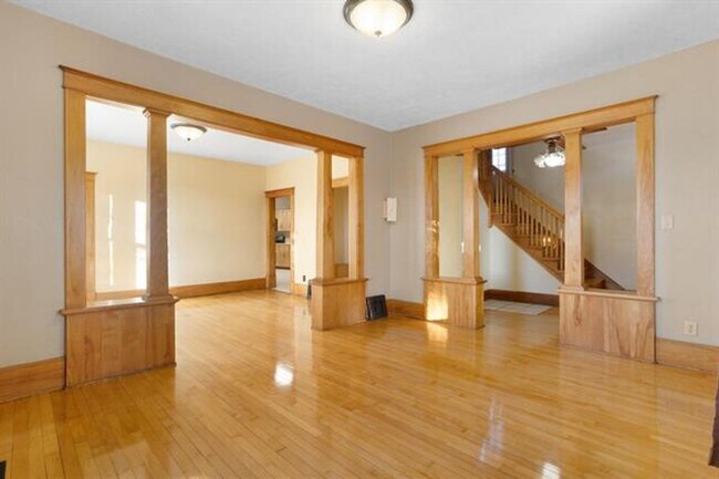 Foto del edificio - 4 Bedroom House!