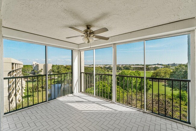Foto del edificio - 6530 Boca Del Mar Dr