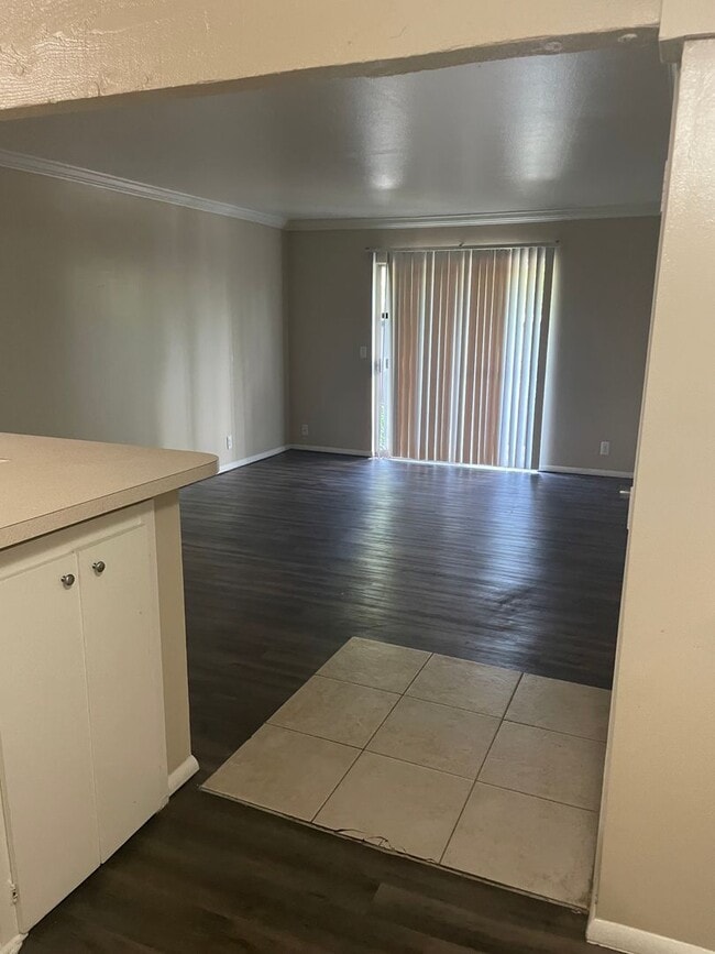 Foto del edificio - 5923 E 33rd Ct