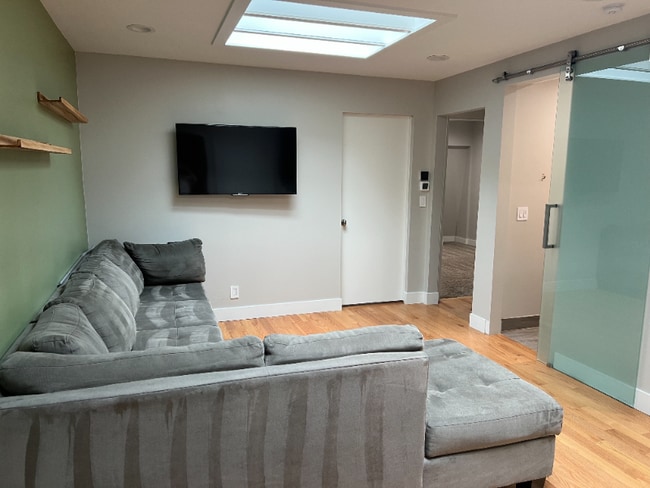 Photo - 438 N Center St Apartment