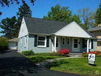 Building Photo - 1046 Grace St