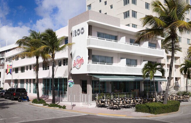 Foto del edificio - 1200 Ocean Dr