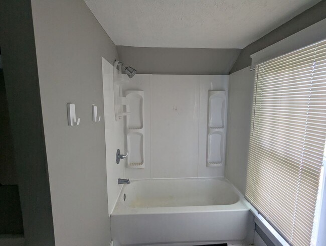 Foto del edificio - 522 W Harrison Ave