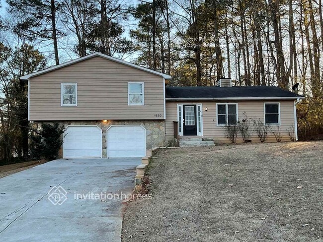 Building Photo - 1820 Suwanee Ridge Ct NW