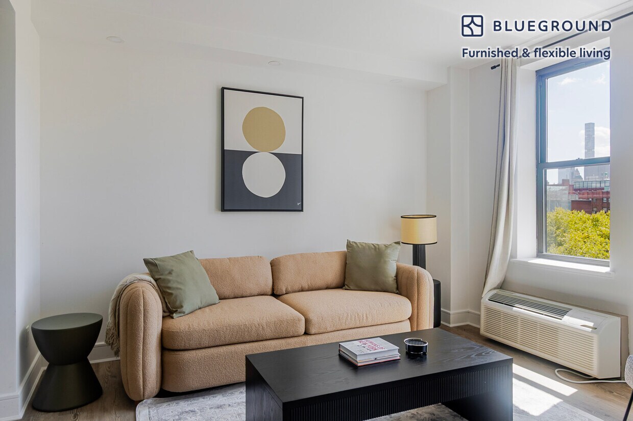 Foto principal - 45 W 81st St