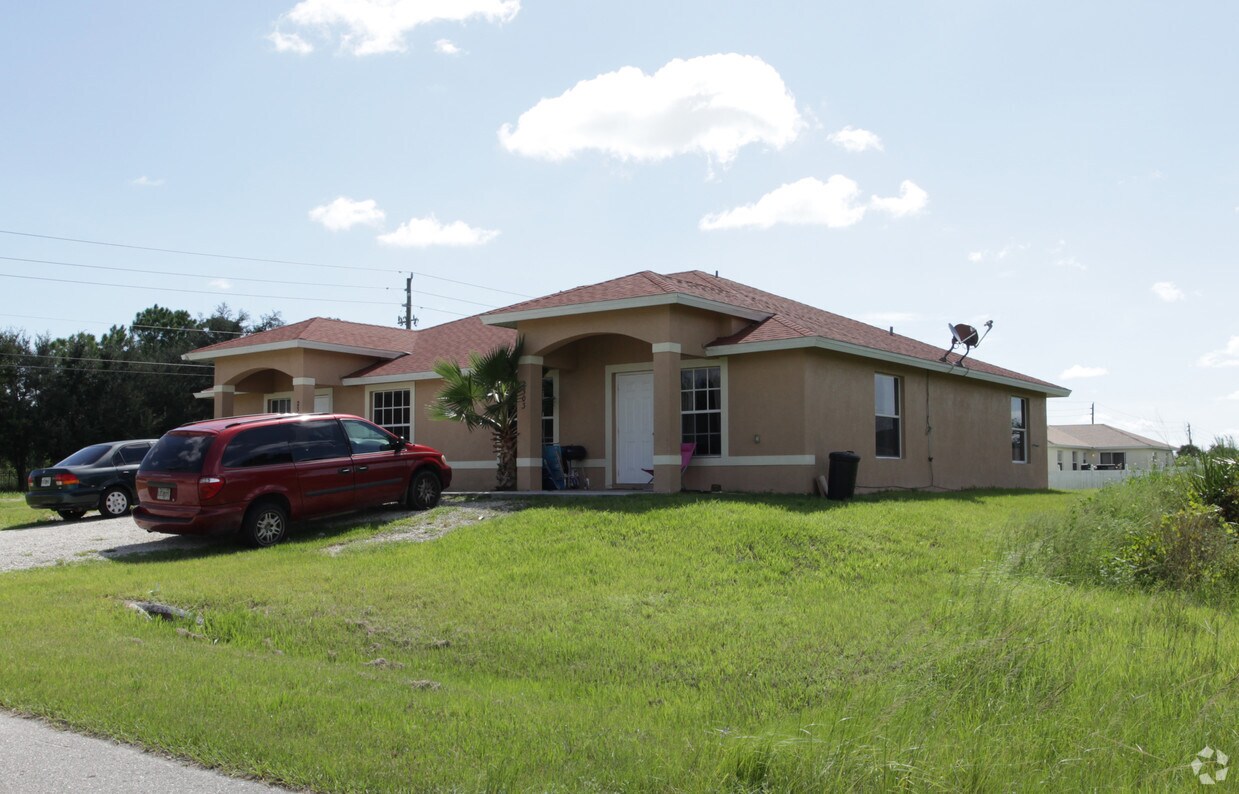 Foto del edificio - 2301 Jill Ave