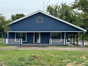 Building Photo - 424 Martin Duke Rd