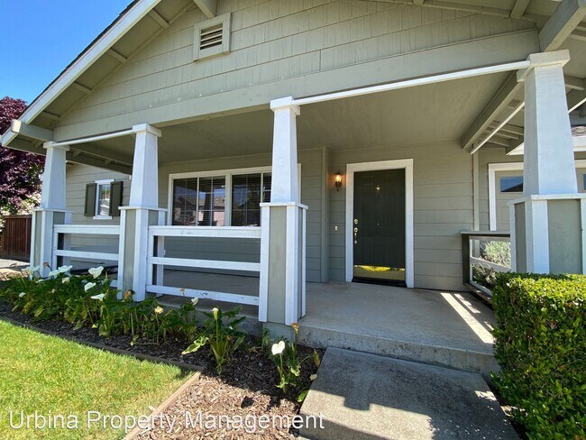 Building Photo - 3 br, 2 bath House - 1818 Foxboro Street