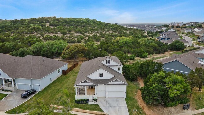 Building Photo - 561 Hazy Hills Loop