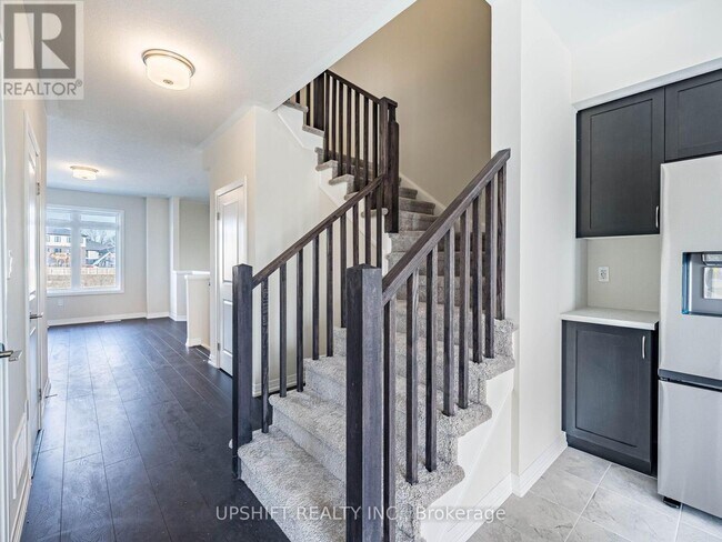 Photo du bâtiment - 660 Colborne St W