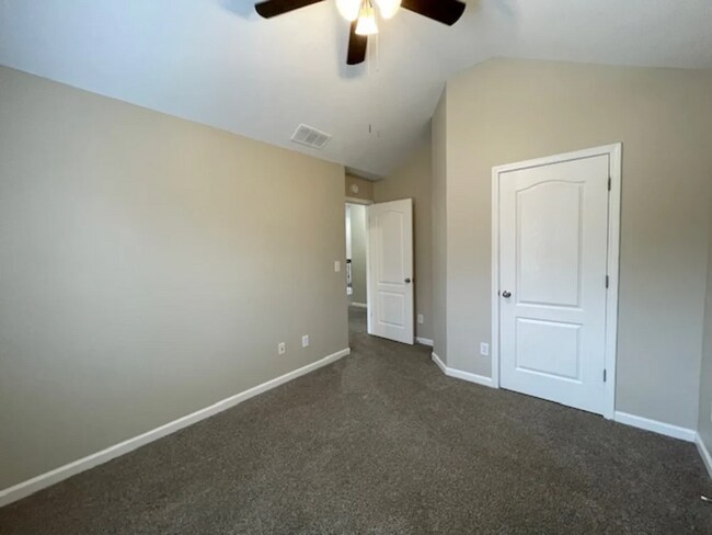 Foto del edificio - 4292 Rosehall Ct