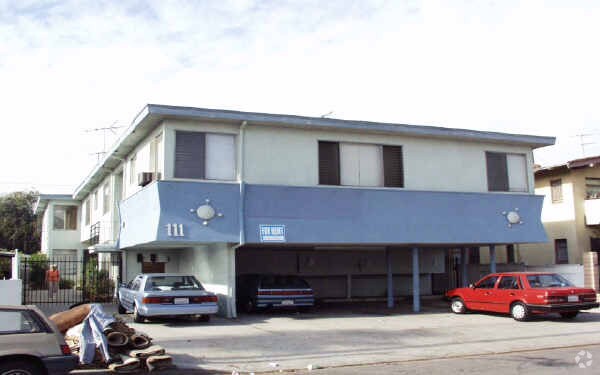 Foto del edificio - 111 N Alexandria Ave