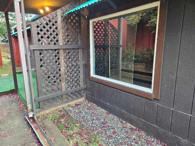 Foto del edificio - 308 Maple St