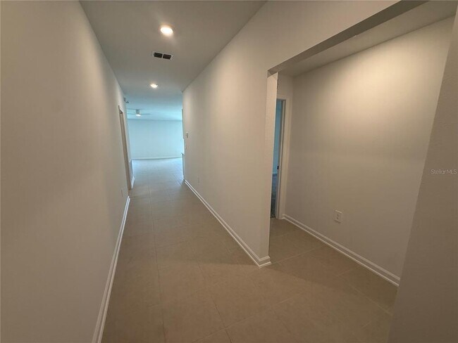 Foto del edificio - 3228 Alpine Wy
