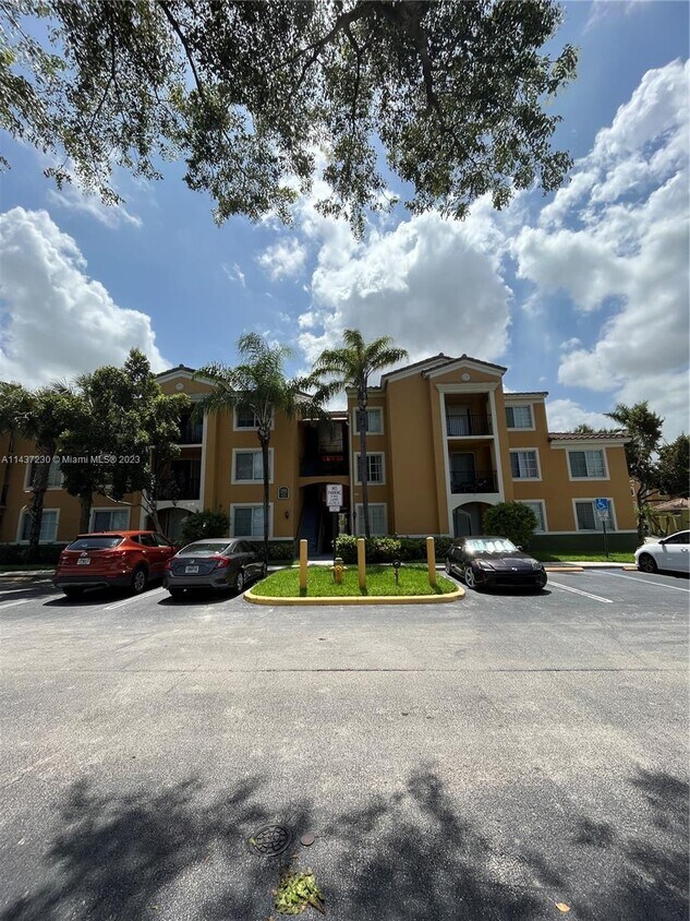 2351 W Preserve Way Unit 104, Miramar, FL 33025 Condo for Rent in