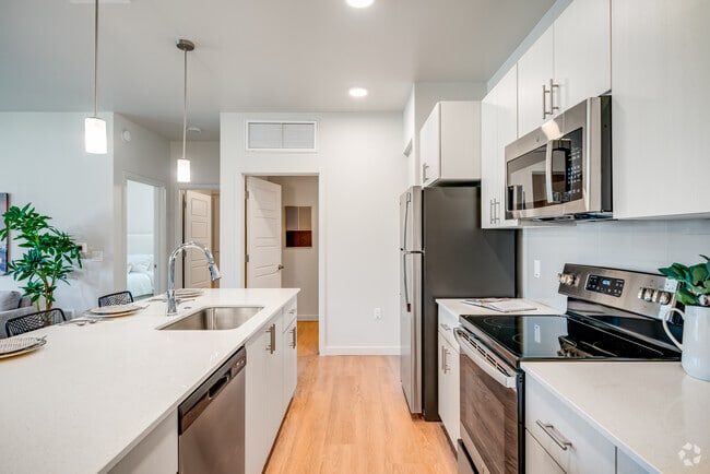 Interior Photo - Acero at Algodon Center Interior Photo - Acero at Algodon Center