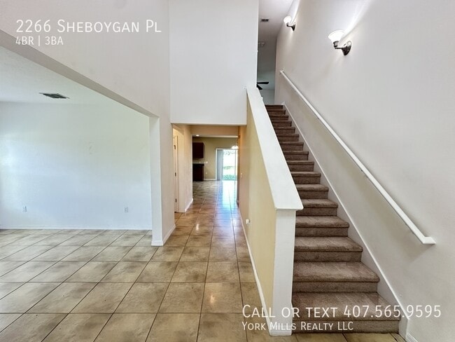 Building Photo - 2266 Sheboygan Pl