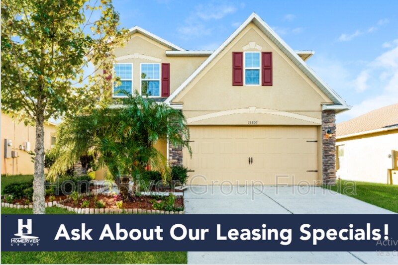 13307 Waterford Castle Dr, Dade City, FL 33525 House Rental in Dade