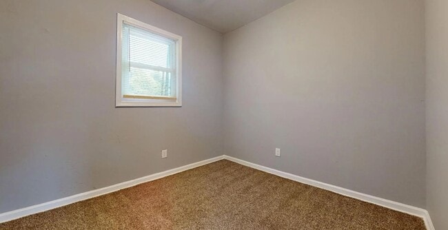 Building Photo - 4360 Bluebell St