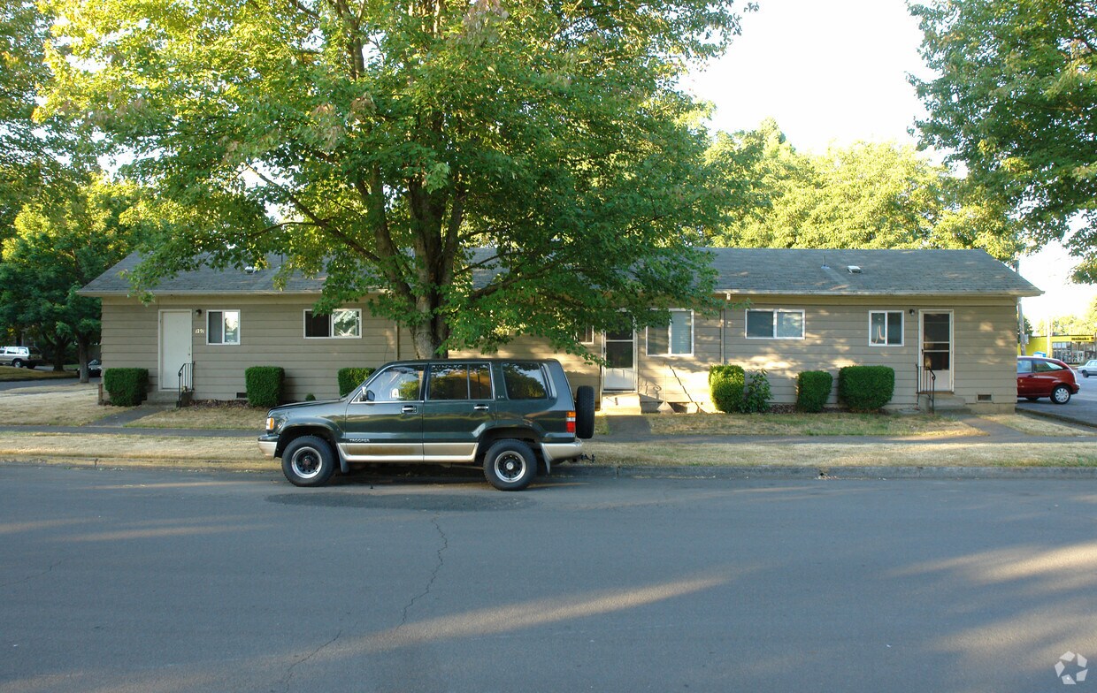 Foto del edificio - 1281-1295 Church St NE