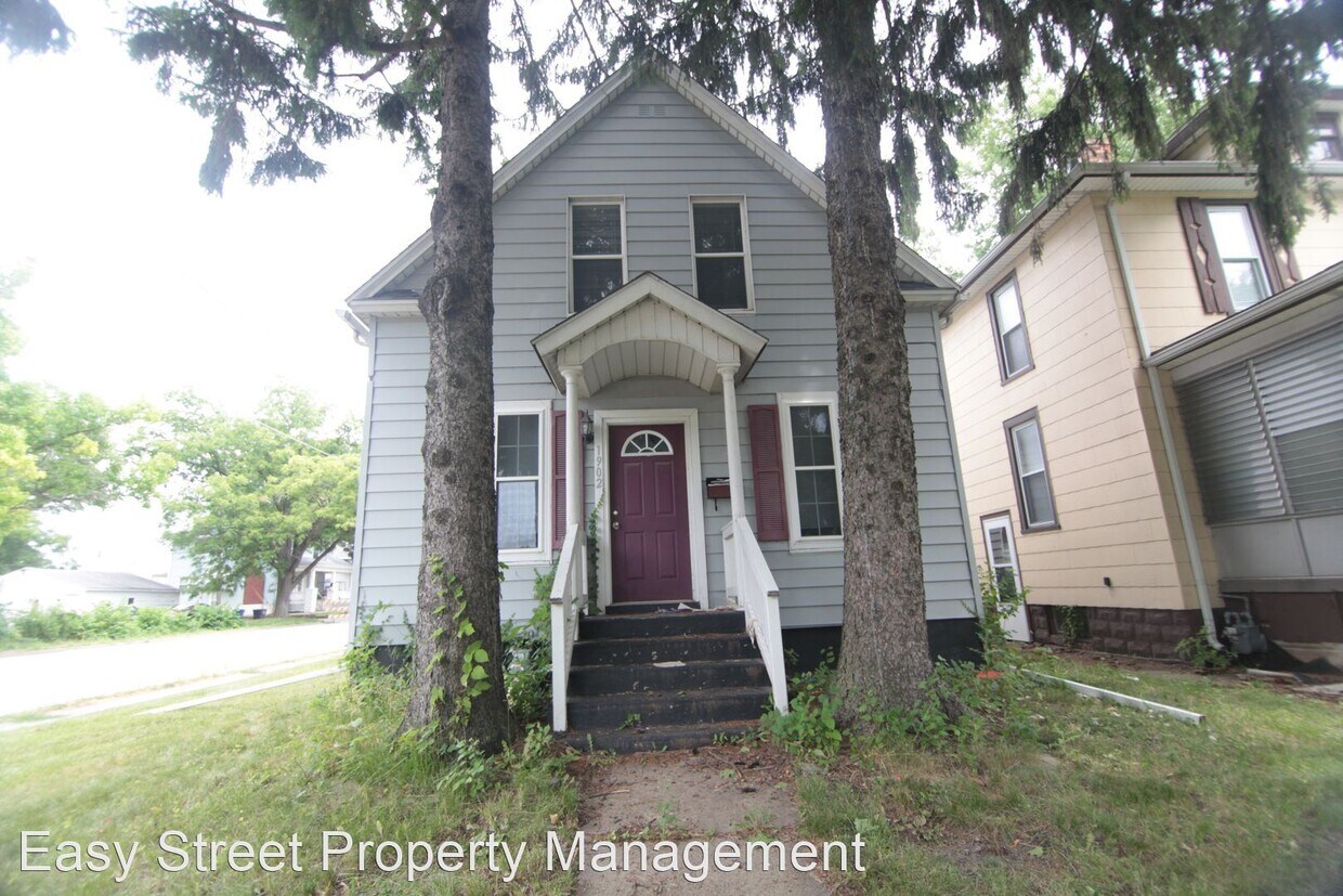Primary Photo - 4 br, 1 bath House - 1902 15th St